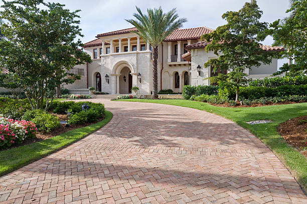 Best Decorative Driveway Pavers  in Frankfort, OH
